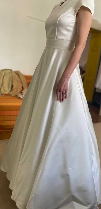 Rochie mireasa din tafta Duchesse