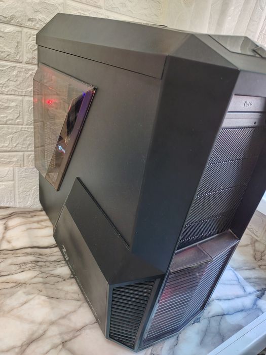 Компютър Intel Core i7- 7700 16gb SSD GTX1060 6gb