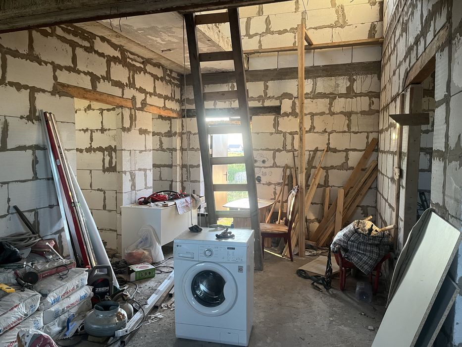 Продам дом в п. Каражар