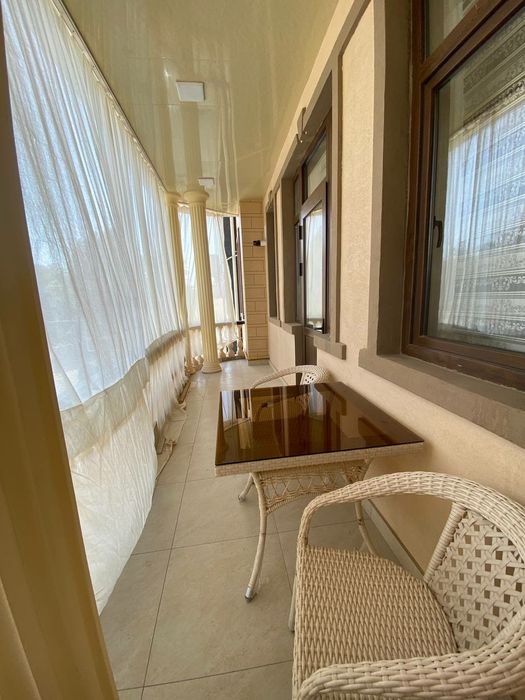 Султанали Машхади 45 307 мактаб олди паркентски шампан завод