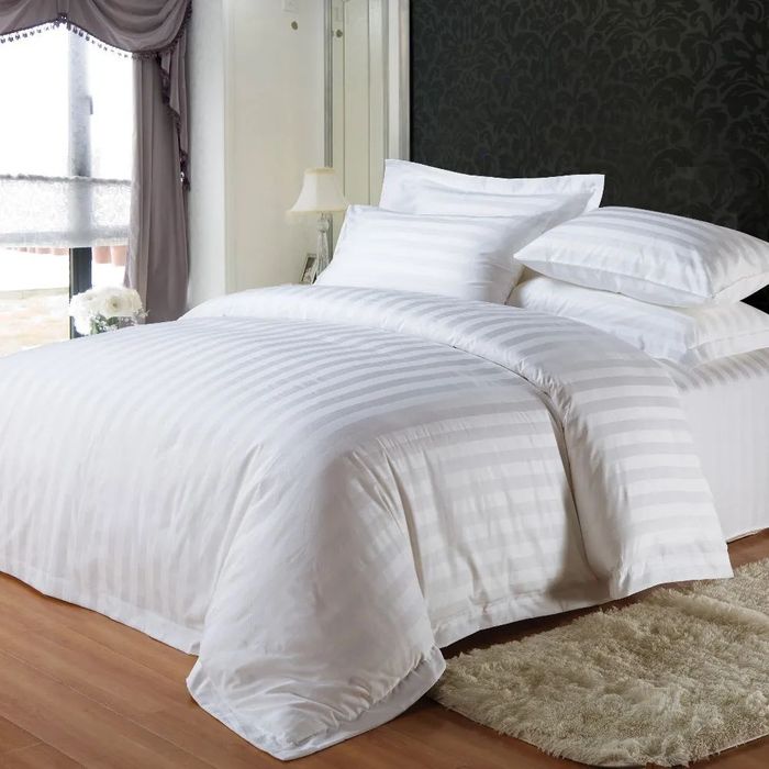 Lenjerii Damasc Hotel / Prosoape / Halate Baie