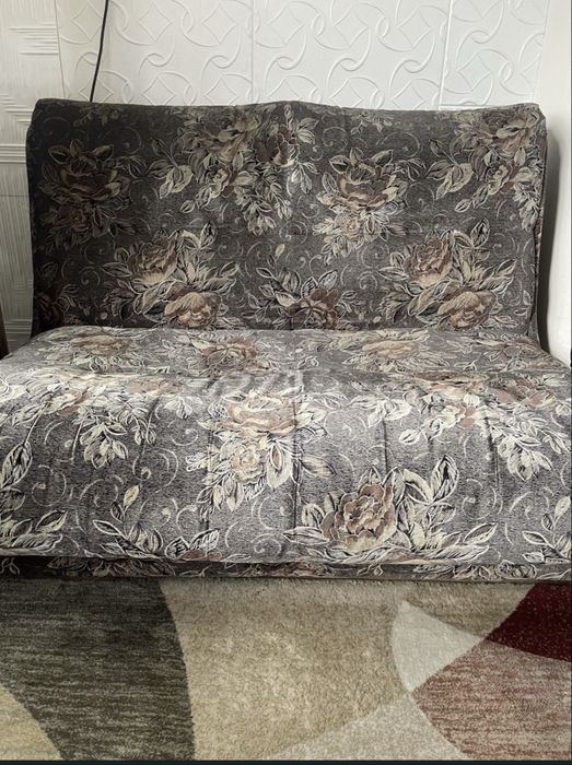 Диван растегателен