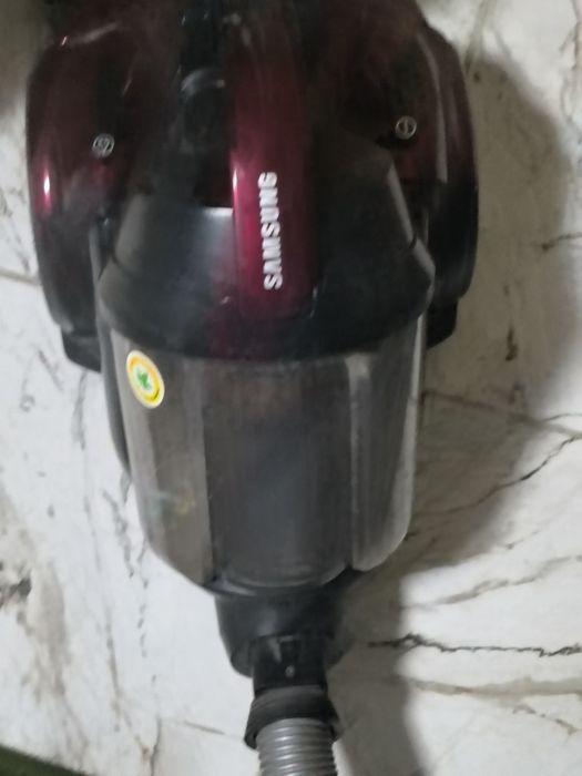 Продам пылесос Samsung
