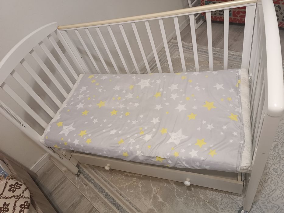 Продам детский манеж