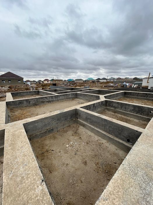 Земельный участок с фундаментом в районе Тасбугет