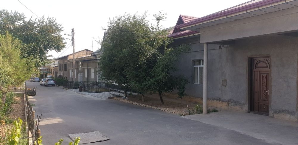 Olmazor tumani  ohinboboyif uchastka sotiladi srochniy sotiladi