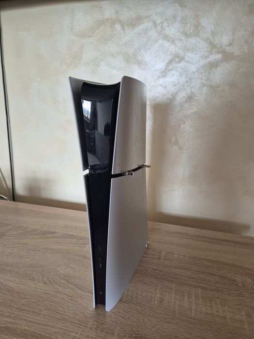 Vănd ps 5 digital edition 1 TB