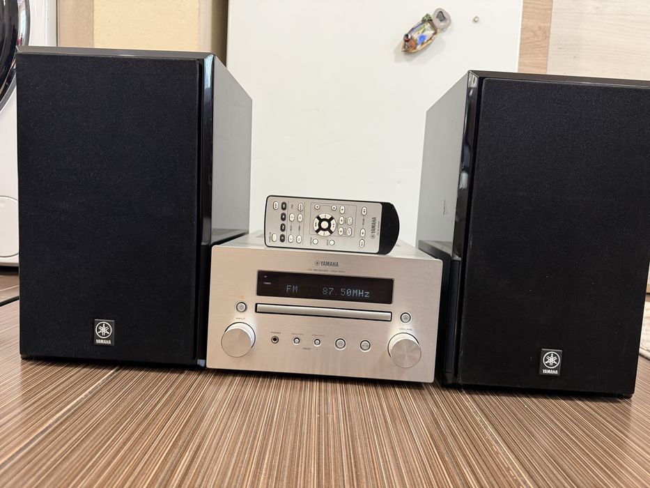 Yamaha CRX-550 NX-E400 Мини ресивър с Колонки