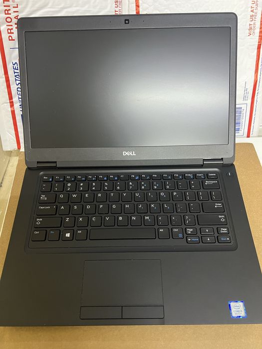 Dell 5490 ноутбук в идеалтном состоянии i5-8350u 8gb ddr4 256 ssd