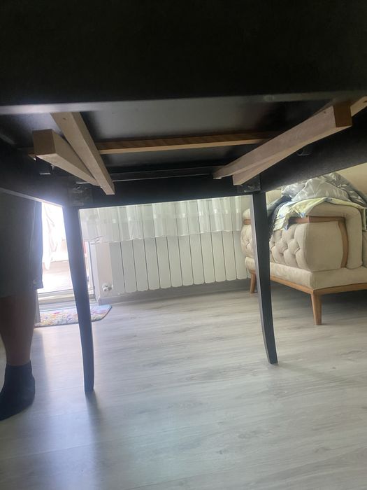 Трапезна  разтегателна кухненска маса