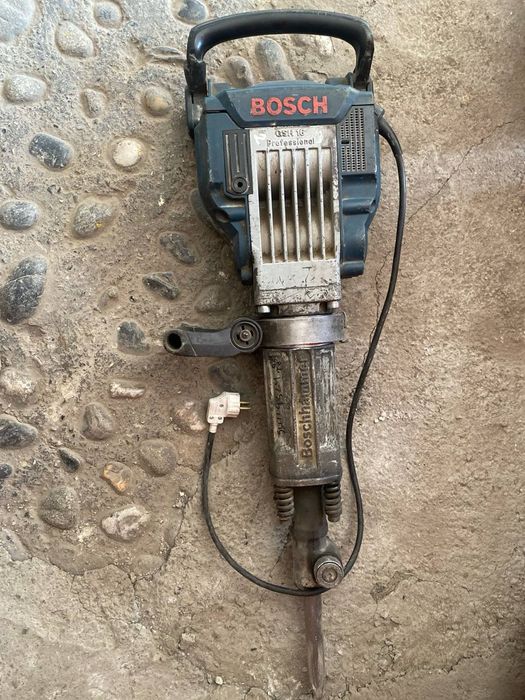 Отбойник молоток Bosch GSH 16 professional