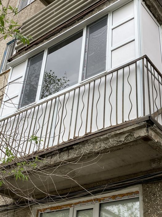 Пластиковые окна двери