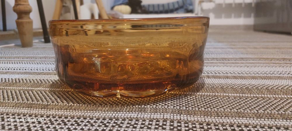 Продам вазу из стекла