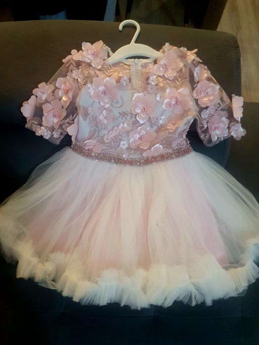 Rochita eleganta 5 ani, marime 116