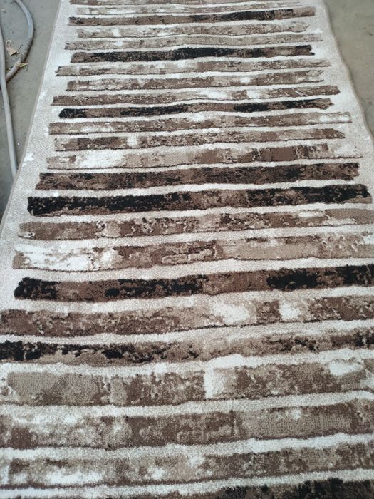 Продается ковровая дорожка