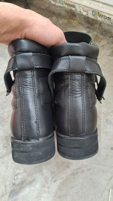 Продам берцы новые