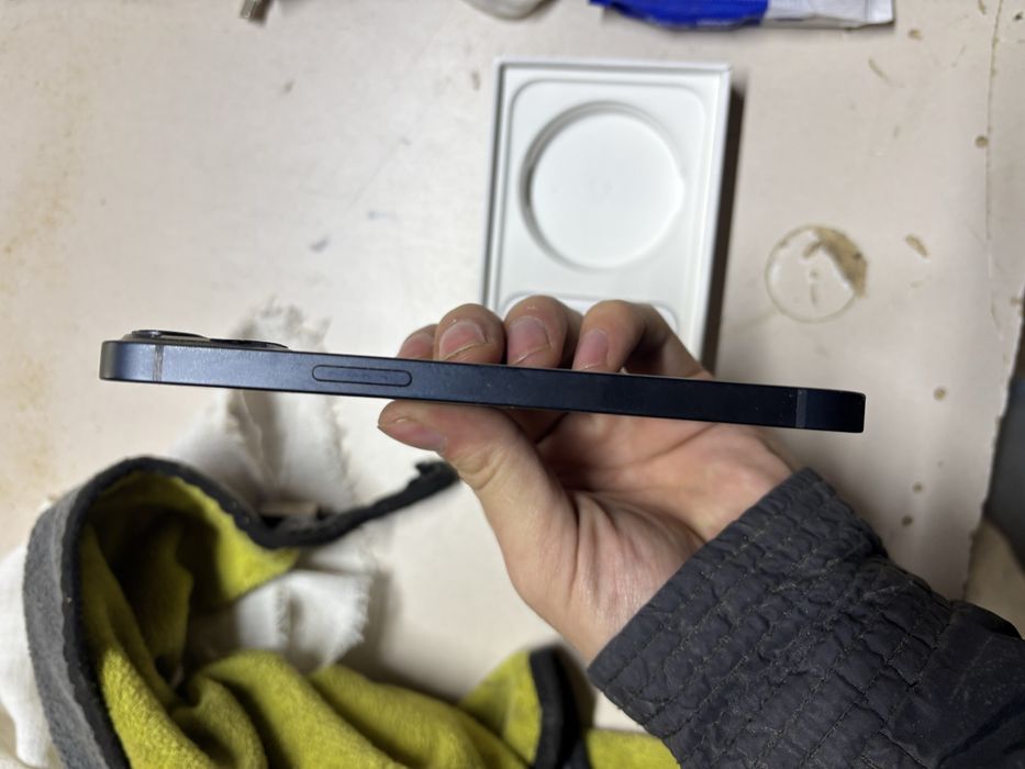 Iphone 13 128g синний