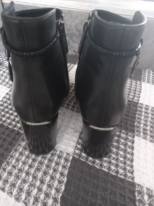 Продам ботинки кожа натуральная