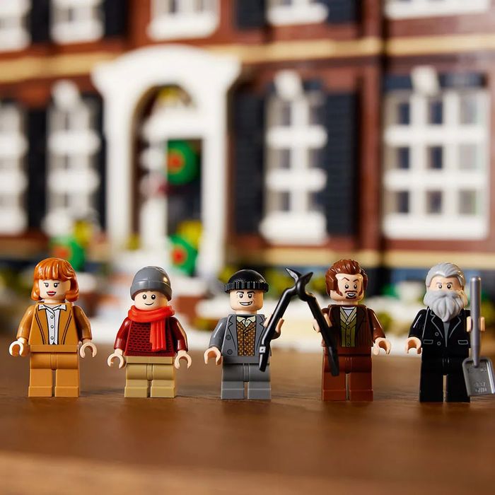 LEGO 21330 Сам вкъщи LEGO Ideas Home Alone 21330