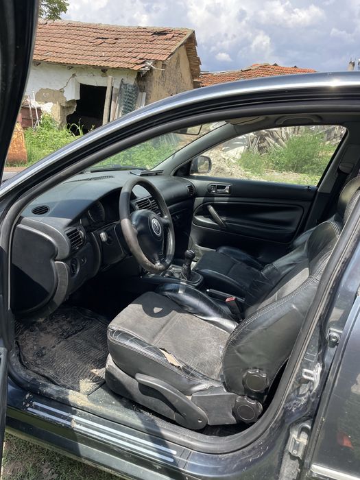 Passat b5.5 cu tot ce se vede in imagine cititi descrierea!