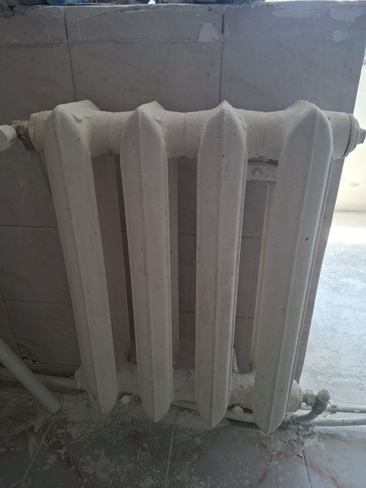 Vand radiatoare fonta