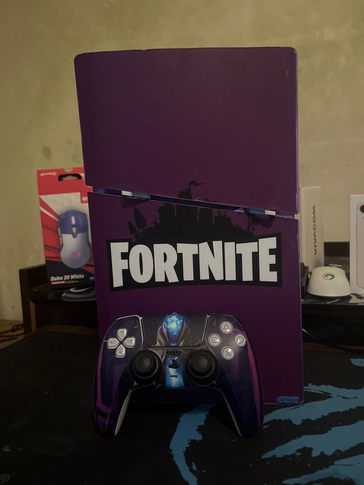 Ps 5  825gb в фолио