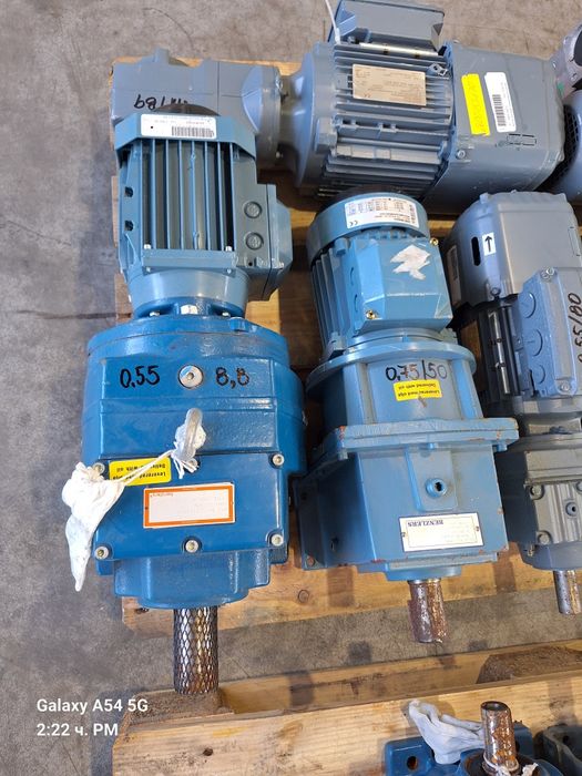 Мотор-редуктор редуктор SEW