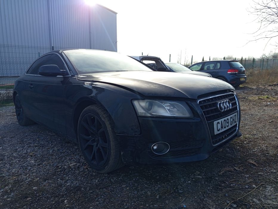 Ауди А5  2.0 TFSI  2010 год