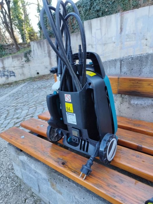 Водоструйка MAKITA HW102
