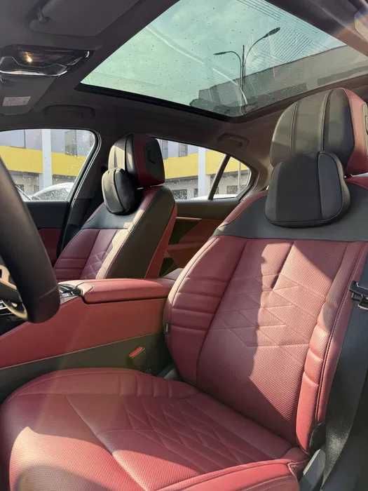 BMW I5 50l pod zakaz