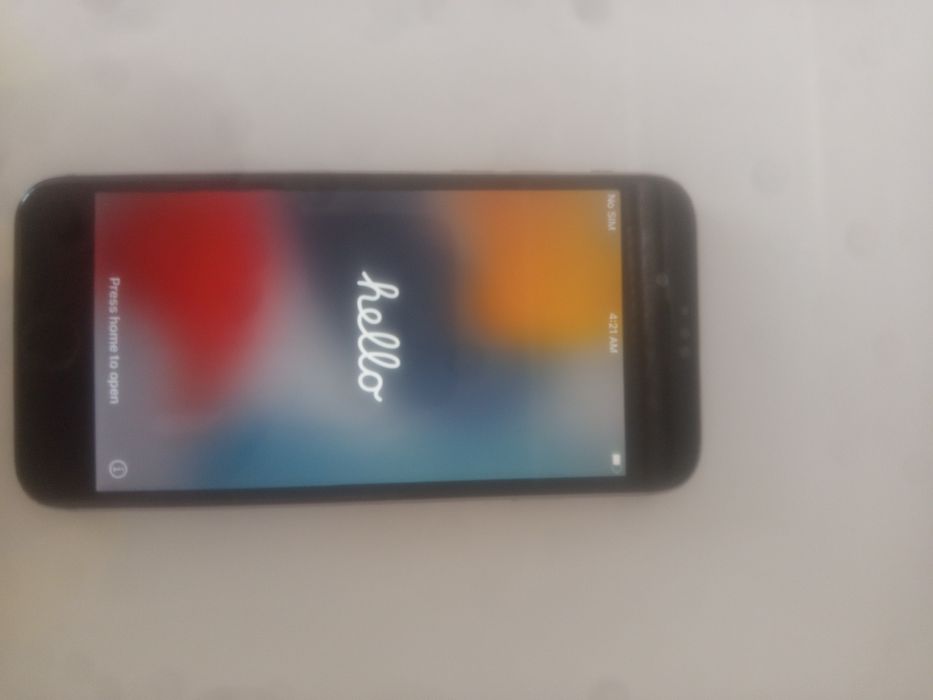 Продаю Iphone 6s