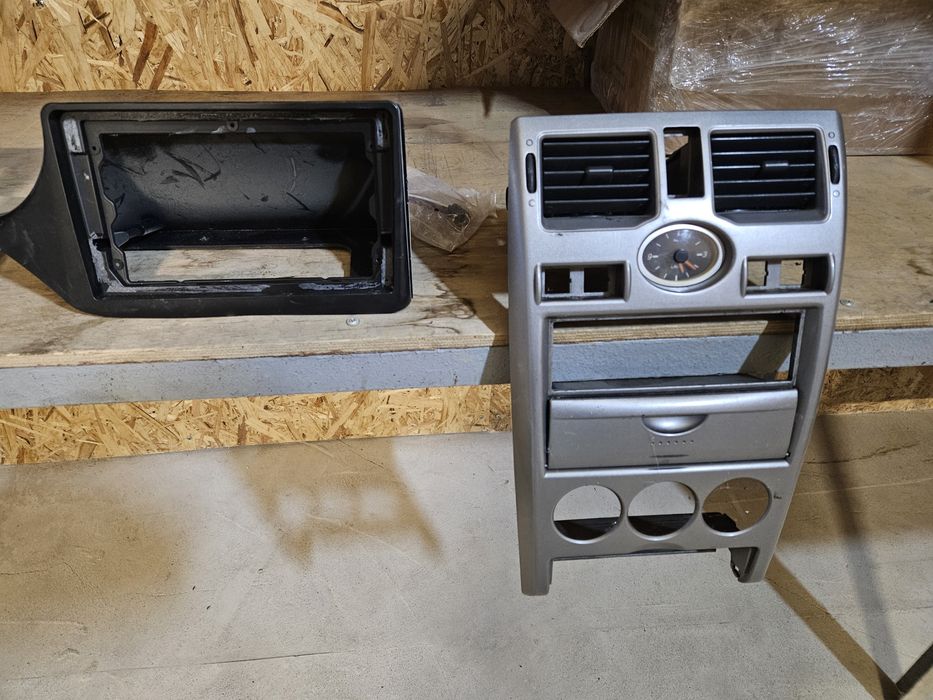 Продам консуль и рамку