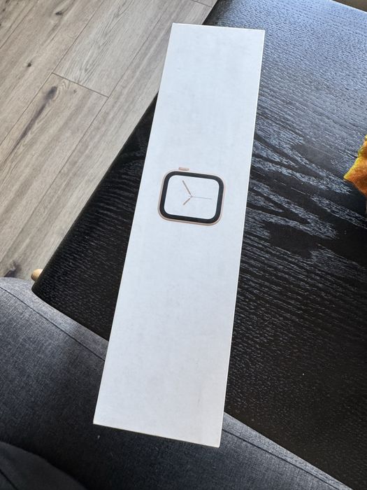 Apple Watch Seria 4 , 40mm