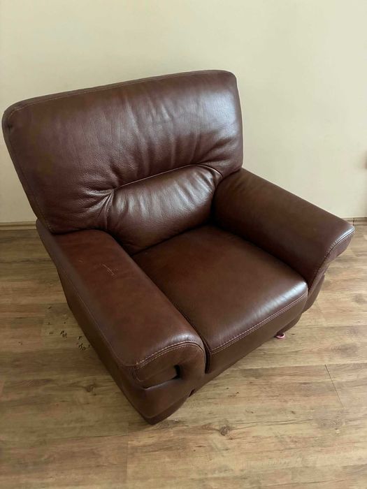 Canapea si fotolii din piele natural