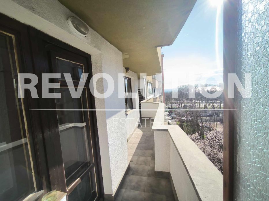 Дава се под наем Тристаен апартамент в Варна, Чайка - 65 кв.м за 500 € - Снимка #9