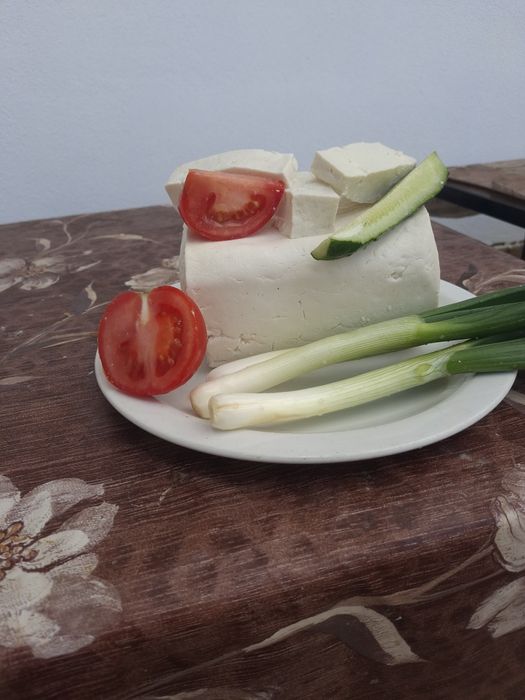 Branza din lapte de oaie