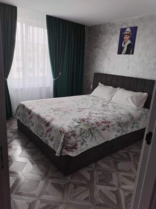 Proprietar vând apartament 3 camere