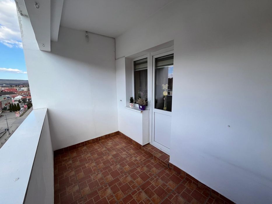 De vânzare apartament 3 camere Odorheiu Secuiesc