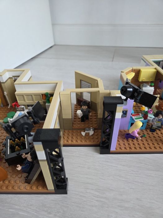 LEGO 10292 Friends Apartments - Asamblat (Ca nou)