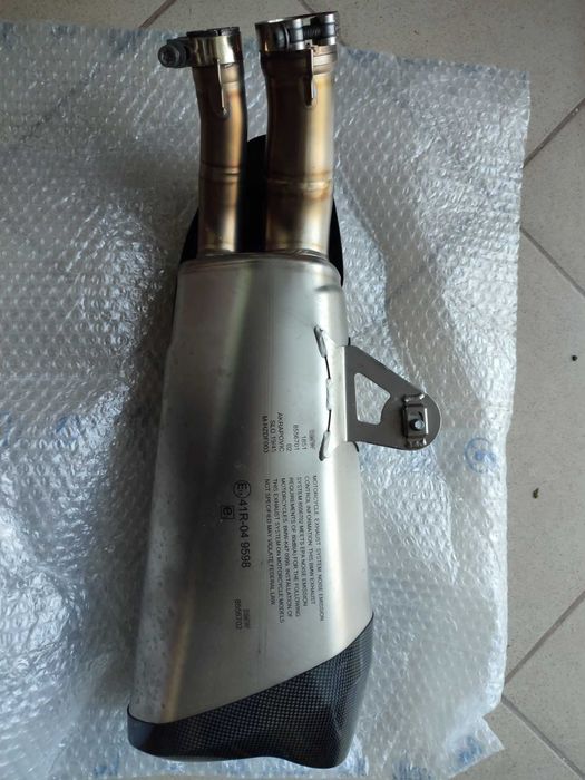 Крайно гърне AKRAPOVIC BMW S1000R