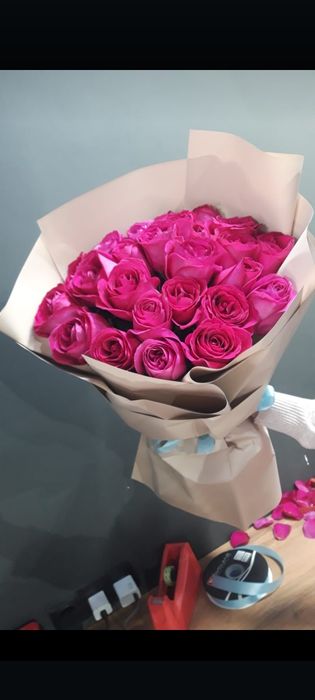 25 роз 15000тг! Доставка