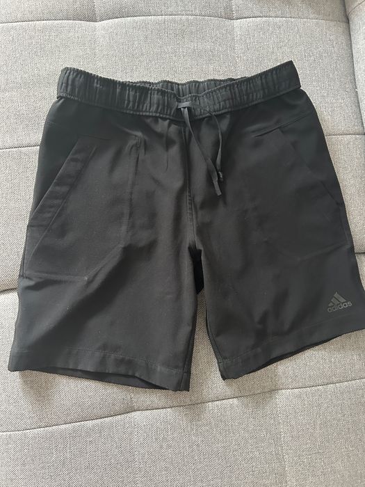 Мъжки къси гащи Adidas с две лица