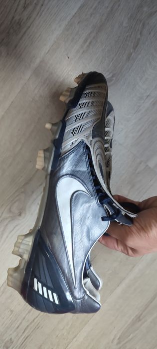 Футболни бутонки. Nike 46