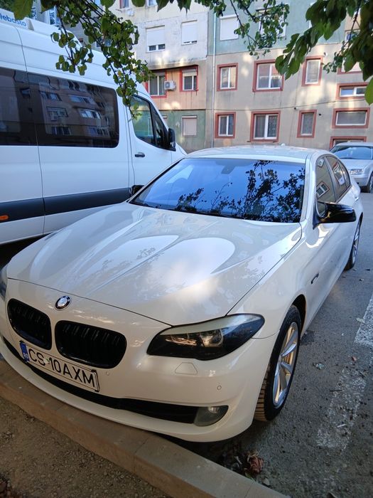 BMW Seria 5 2011 — imagine 3