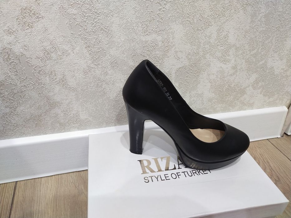 Туфли женские...