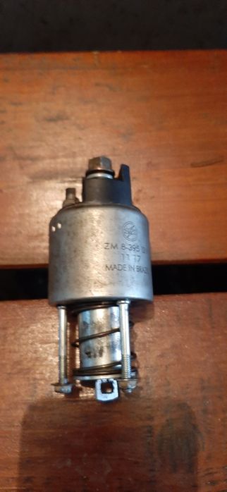 Продавам комутатор