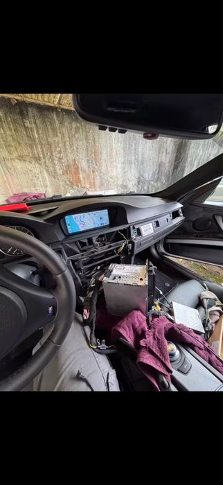Codări BMW Seria E / Retrofit LCI / Instalare CarPlay (CCC & CIC)