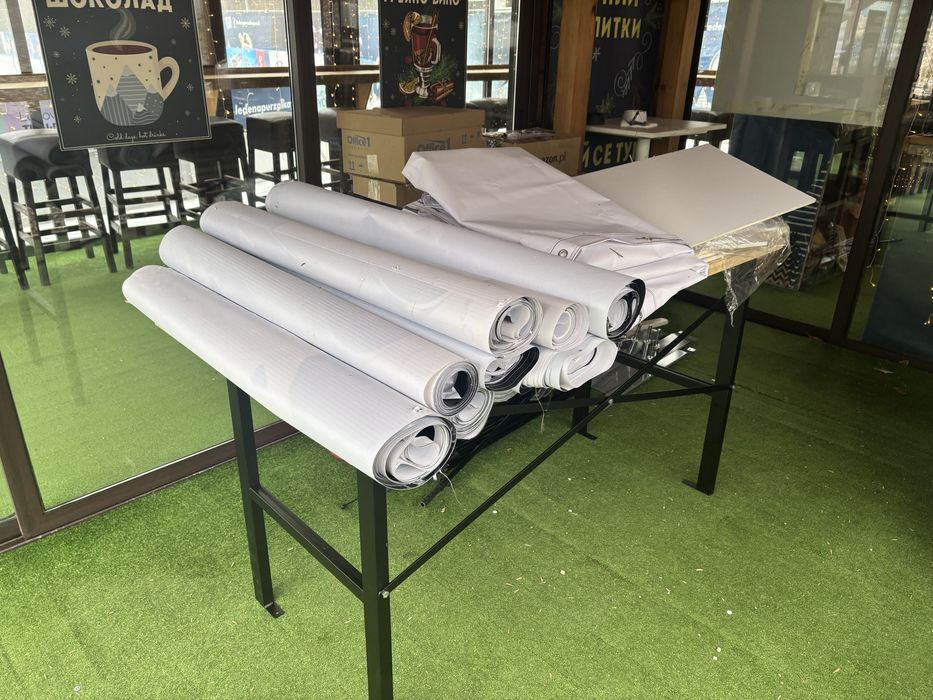 Нов диван, доставка на мебели