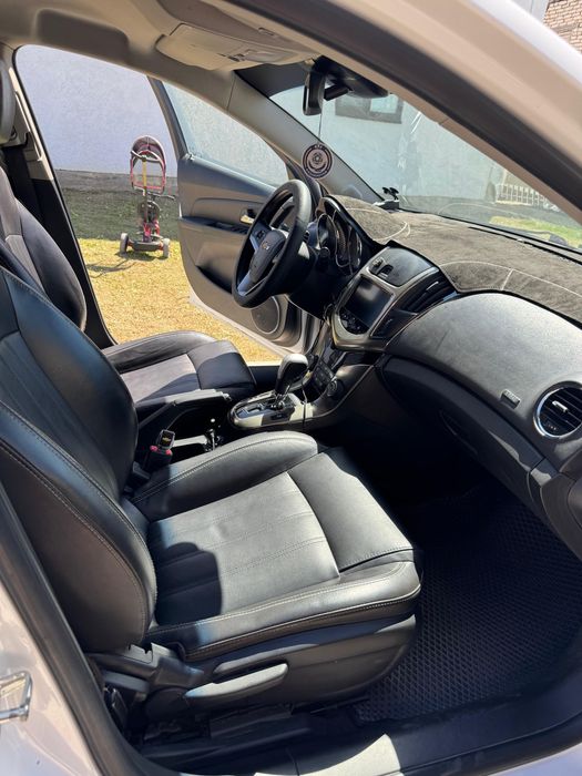 Chevrolet Cruze 1.8 2014