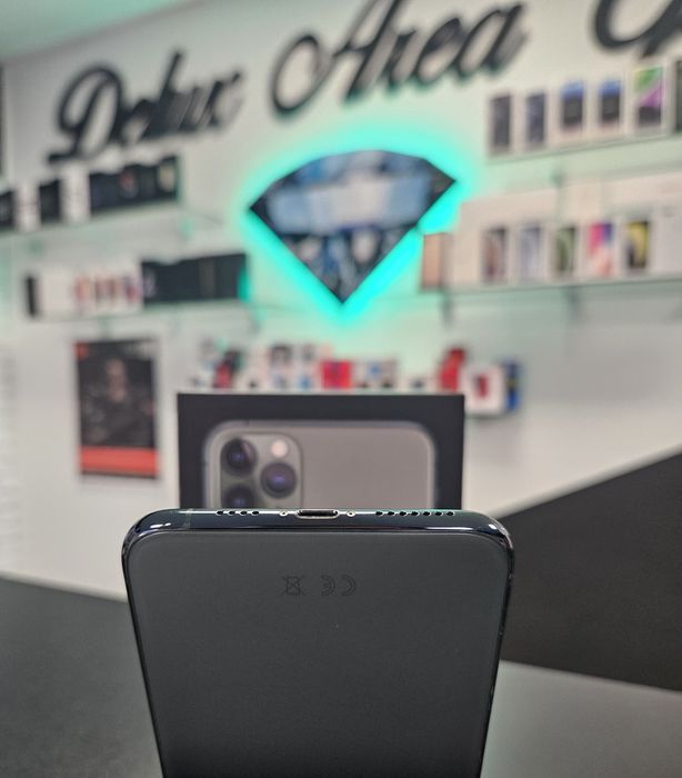 Iphone 11 Pro / Black / DeluxGSM